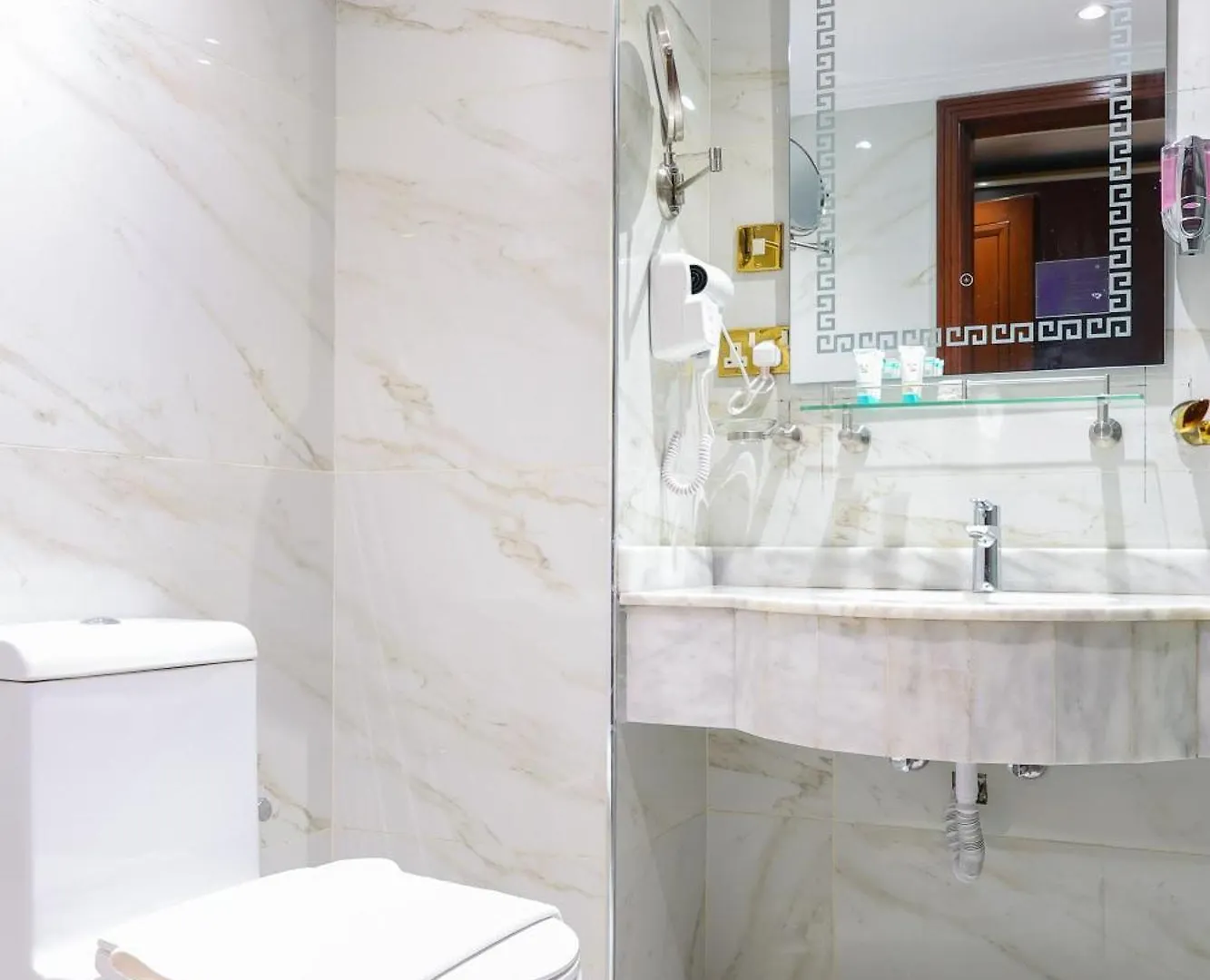 Al Ansar Golden Tulip Hotel Medina